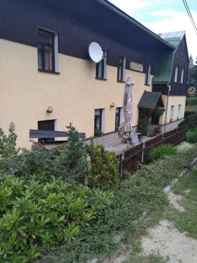 Penzion Borovice Josefŭv Dŭl Esterno foto